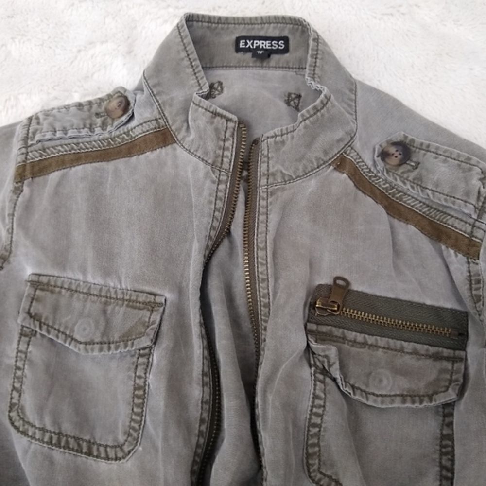 Express Jacket Lightweight